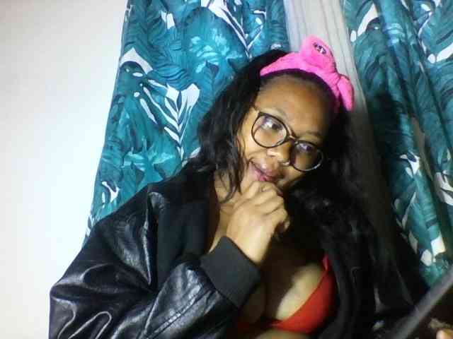 Sheilkahsexy webcam