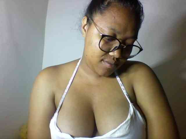 Sheilkahsexy webcam
