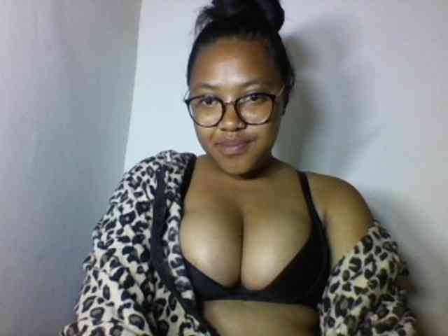 Sheilkahsexy webcam