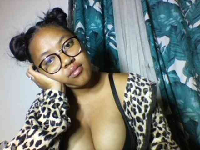 Sheilkahsexy webcam