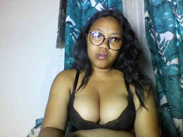 Sheilkahsexy webcam