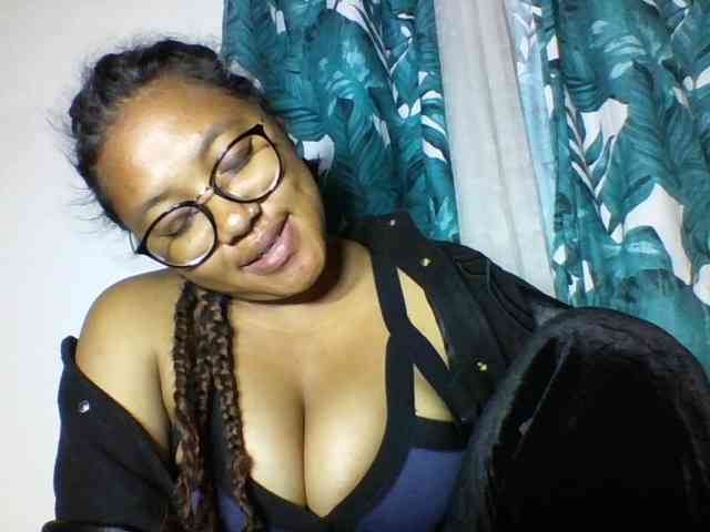 Sheilkahsexy webcam