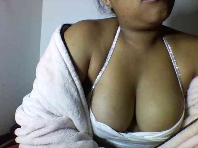 Sheilkahsexy webcam