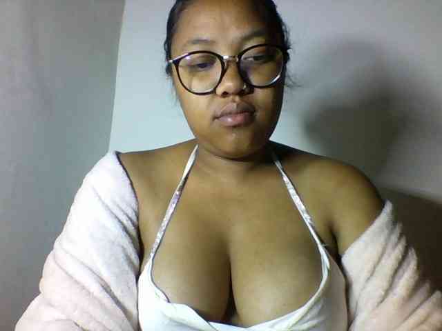 Sheilkahsexy webcam