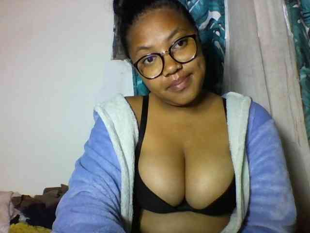 Sheilkahsexy webcam