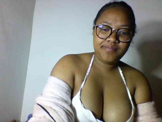 Sheilkahsexy webcam