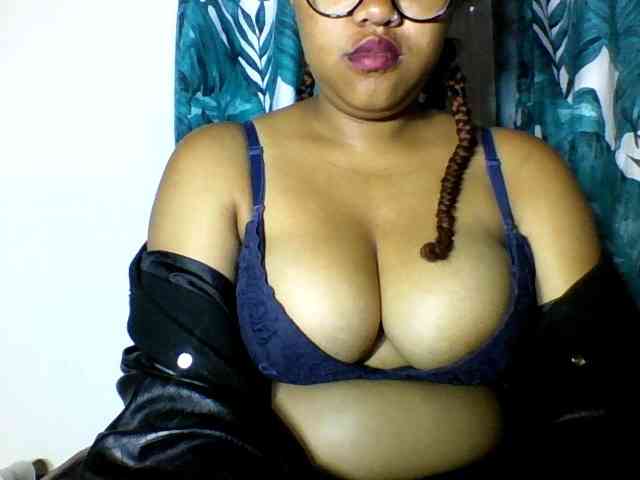 Sheilkahsexy webcam