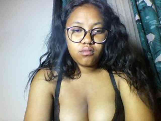 Sheilkahsexy webcam