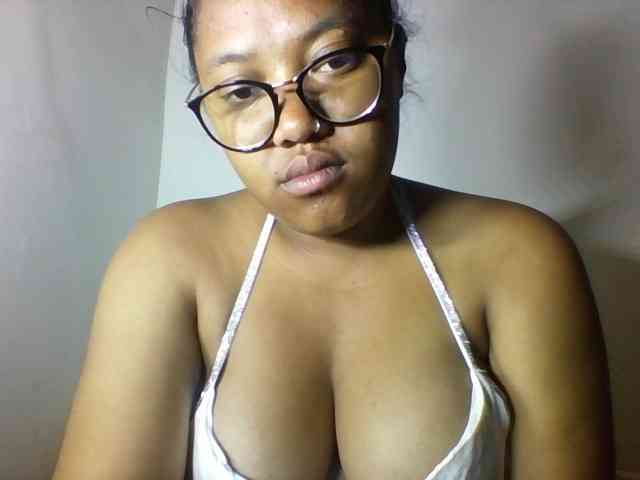Sheilkahsexy webcam