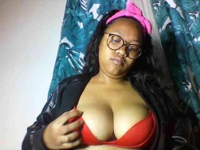 Sheilkahsexy webcam