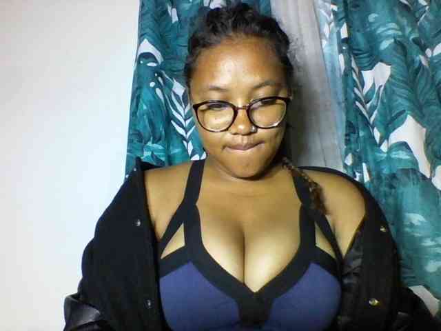 Sheilkahsexy webcam