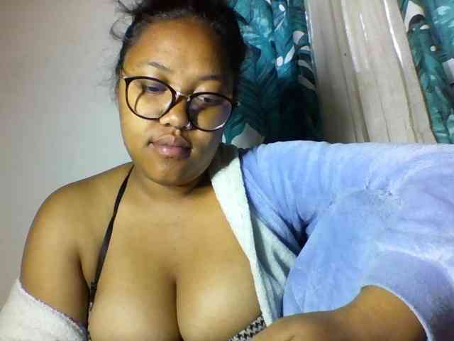 Sheilkahsexy webcam