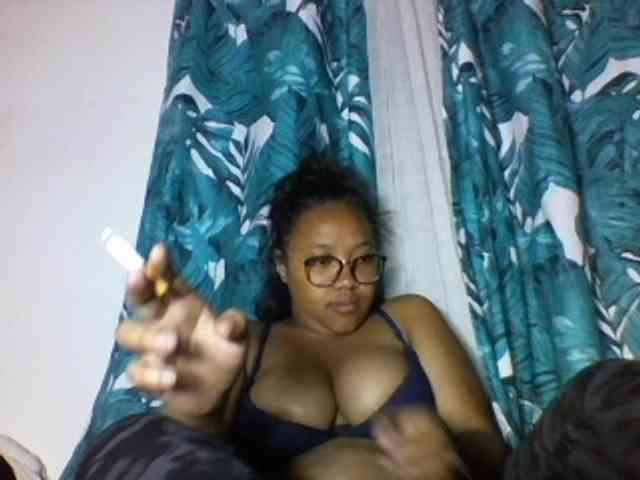 Sheilkahsexy webcam