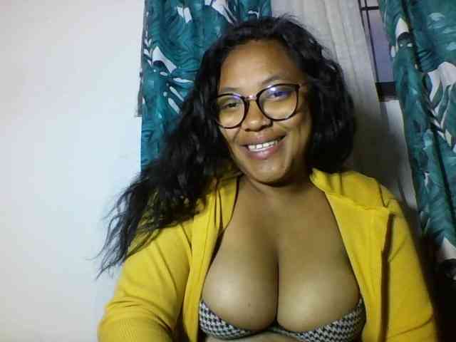 Sheilkahsexy webcam