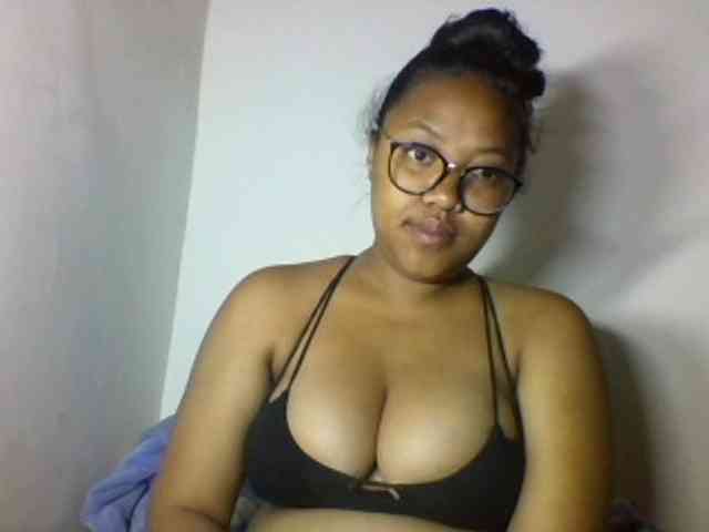 Sheilkahsexy webcam