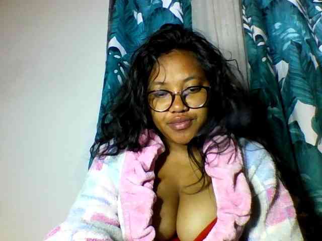 Sheilkahsexy webcam