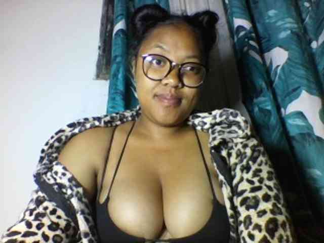 Sheilkahsexy webcam