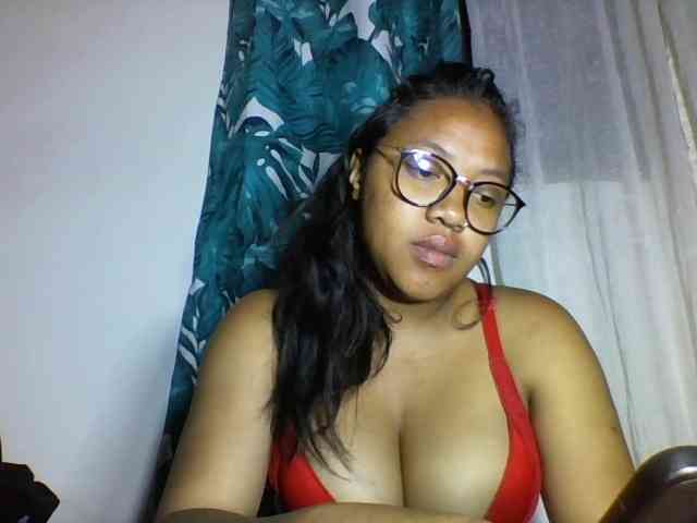 Sheilkahsexy webcam