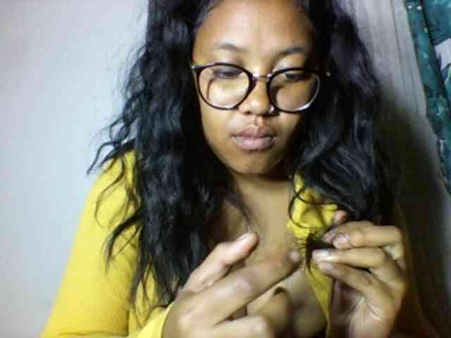 Sheilkahsexy webcam