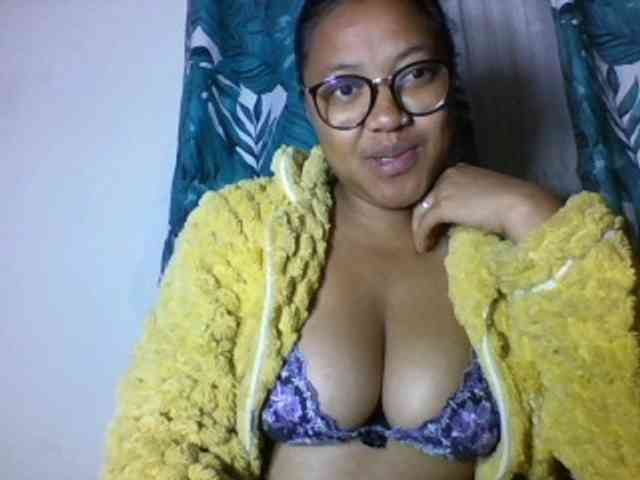 Sheilkahsexy webcam