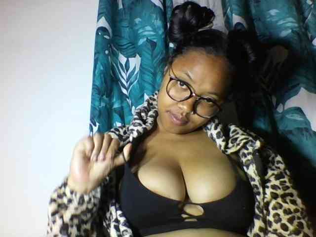 Sheilkahsexy webcam