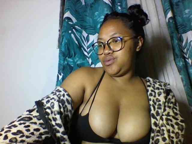 Sheilkahsexy webcam