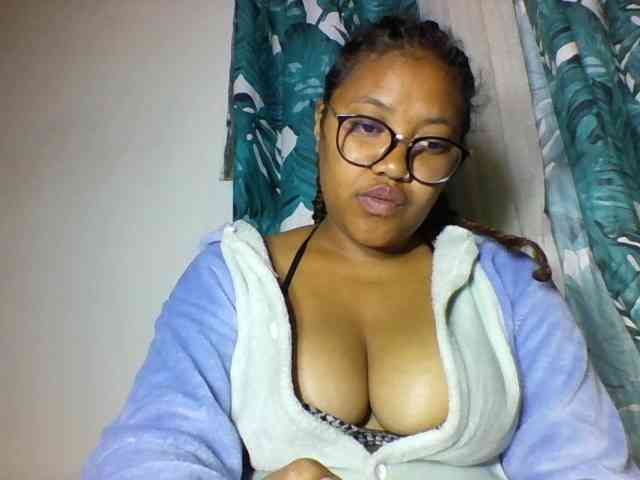 Sheilkahsexy webcam