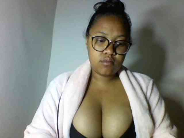 Sheilkahsexy webcam