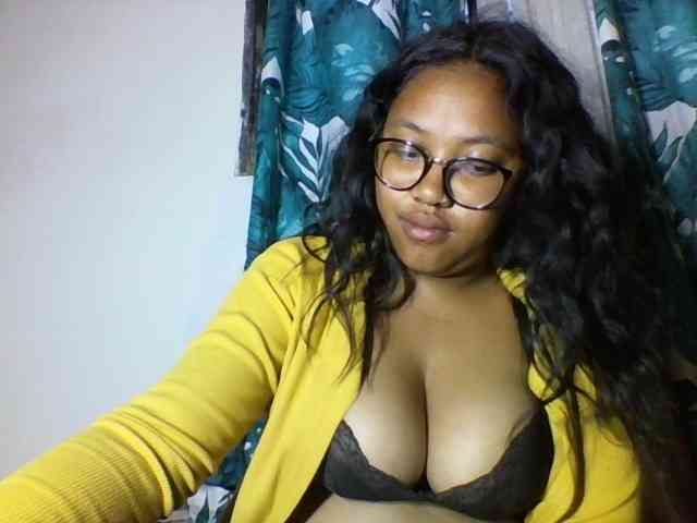 Sheilkahsexy webcam