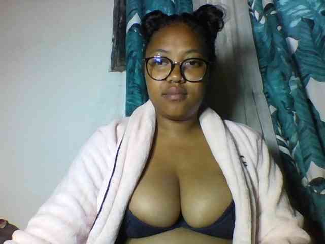 Sheilkahsexy webcam
