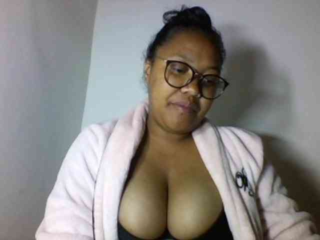 Sheilkahsexy webcam