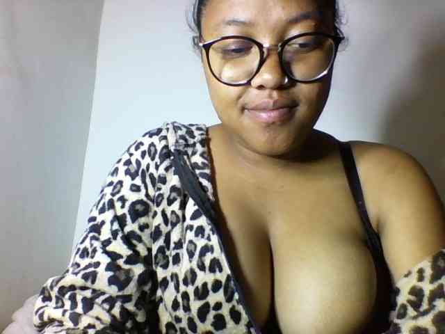 Sheilkahsexy webcam