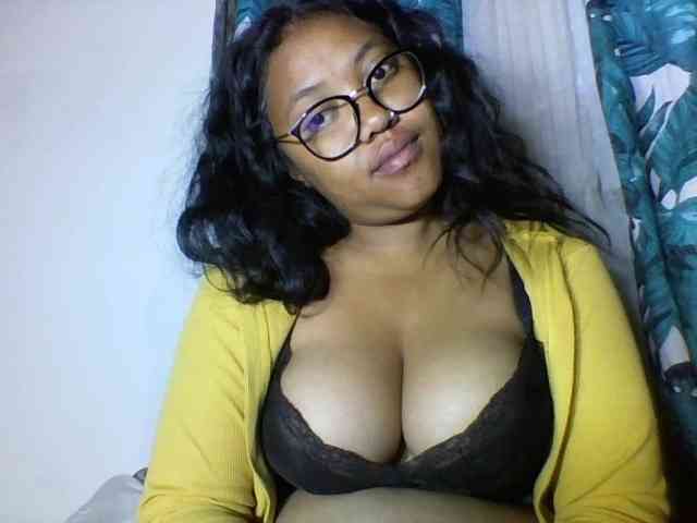 Sheilkahsexy webcam