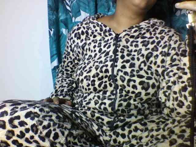 Sheilkahsexy webcam