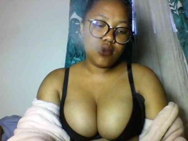 Sheilkahsexy webcam