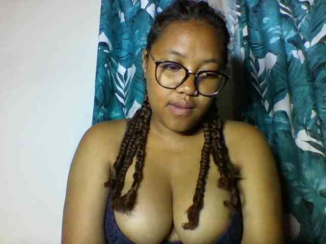Sheilkahsexy webcam