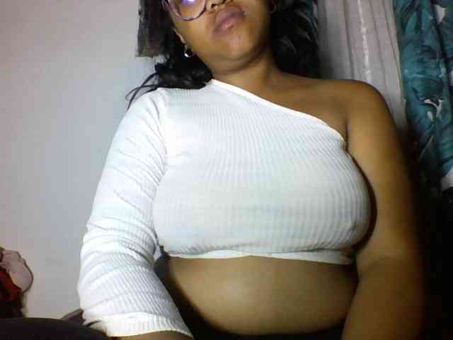 Sheilkahsexy webcam
