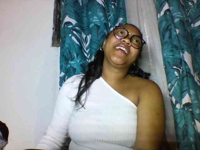 Sheilkahsexy webcam