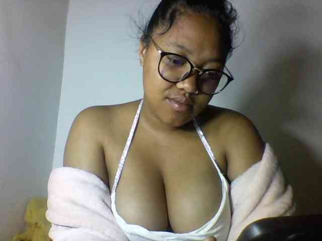 Sheilkahsexy webcam