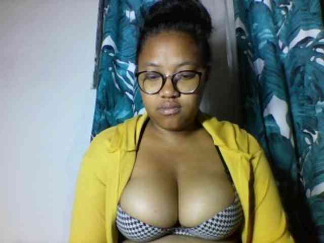 Sheilkahsexy webcam