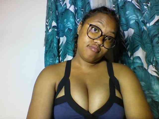 Sheilkahsexy webcam