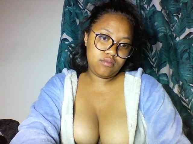 Sheilkahsexy webcam