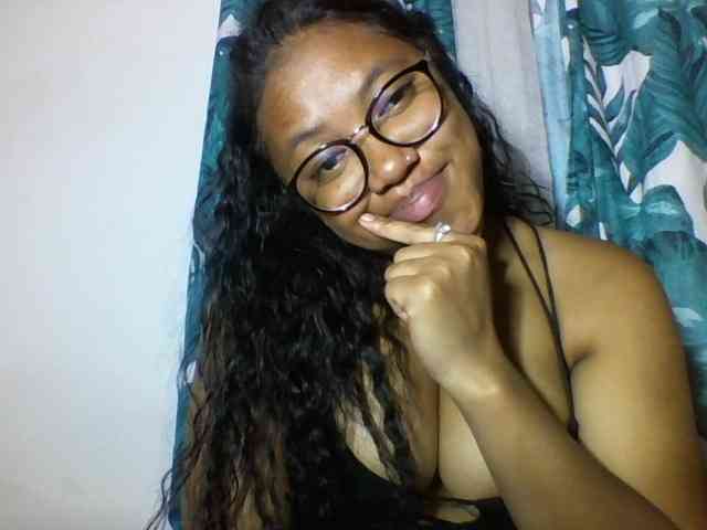 Sheilkahsexy webcam