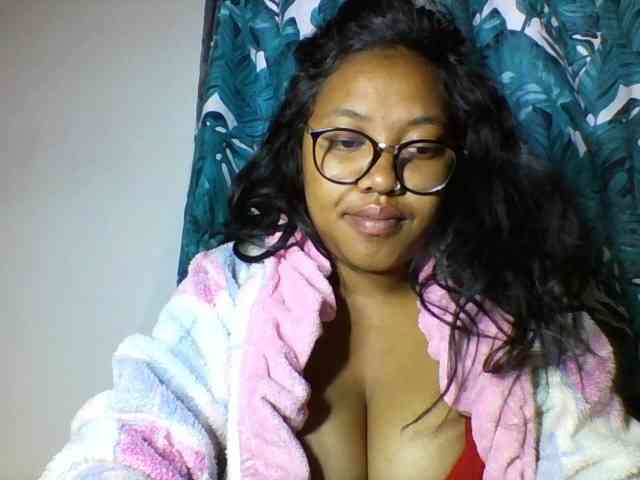 Sheilkahsexy webcam