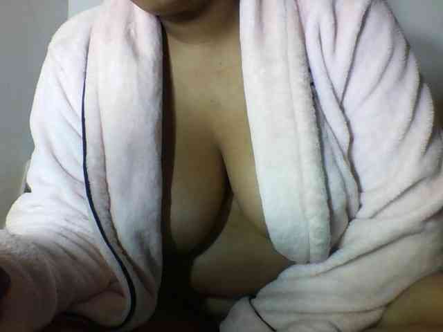 Sheilkahsexy webcam
