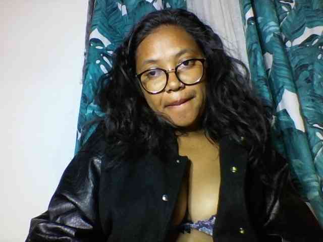 Sheilkahsexy webcam