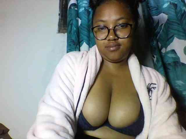 Sheilkahsexy webcam