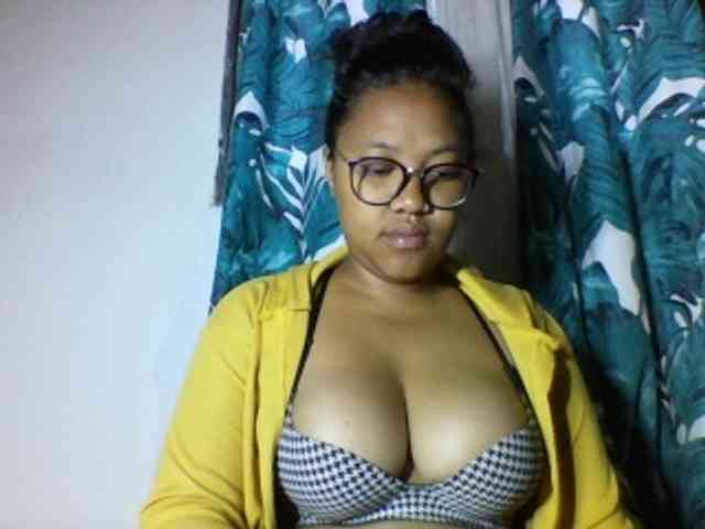 Sheilkahsexy webcam