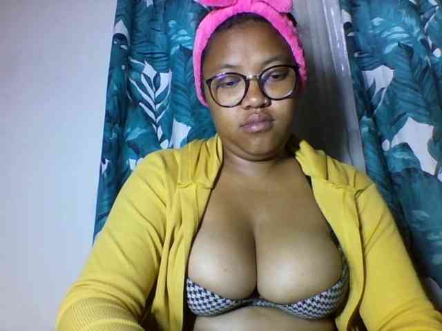 Sheilkahsexy webcam