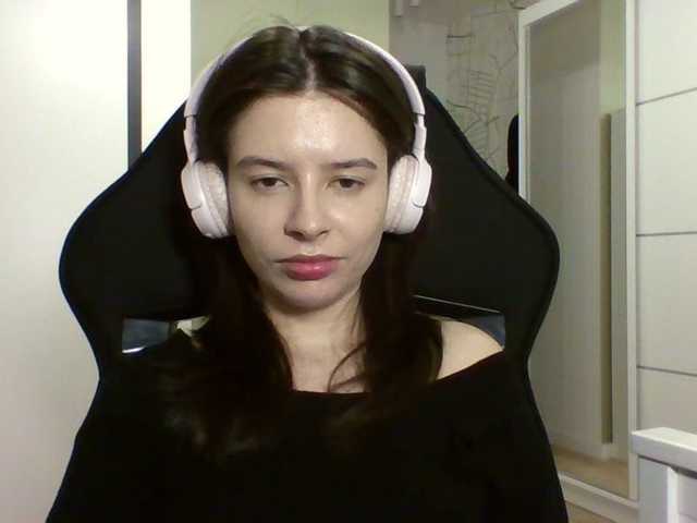 LariceHot webcam bongacams model stream image